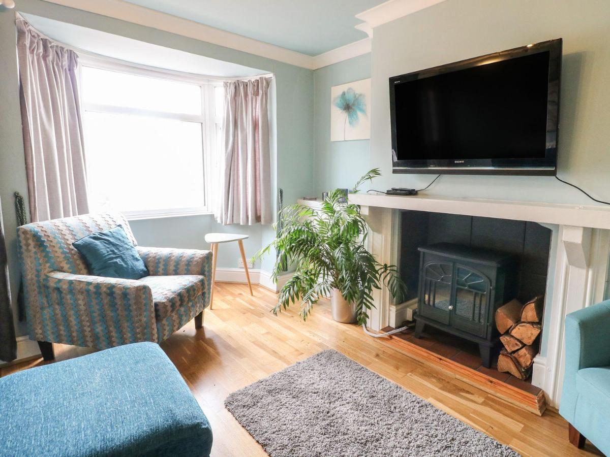 Dream House - Cozy Retreat For Your Getaway